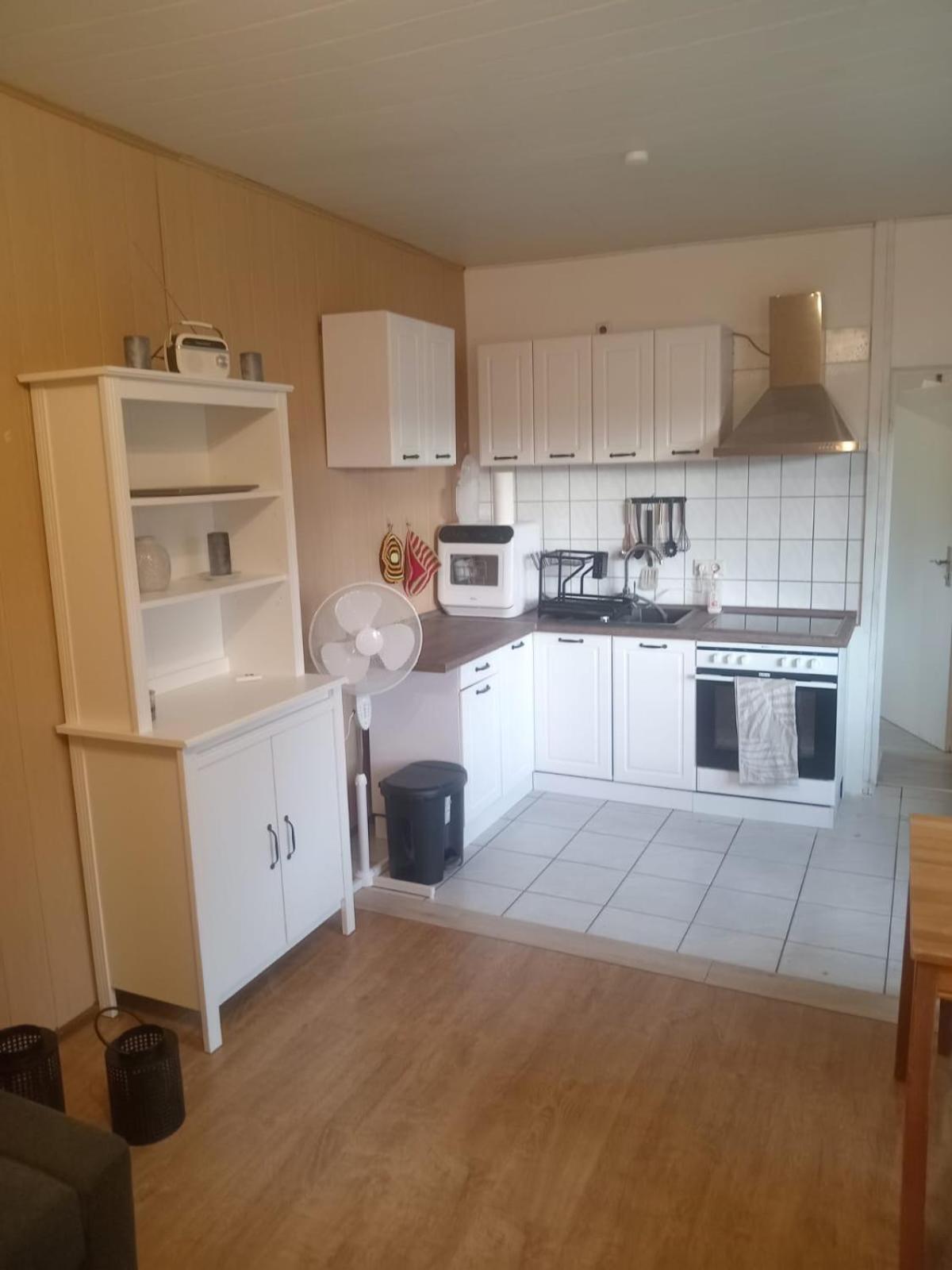 Bungalow Im Gruenen Am Waschsee Mechow  エクステリア 写真